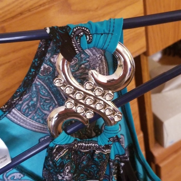 Blouse - Picture 4 of 6